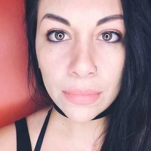 Meet your Posher, Esther